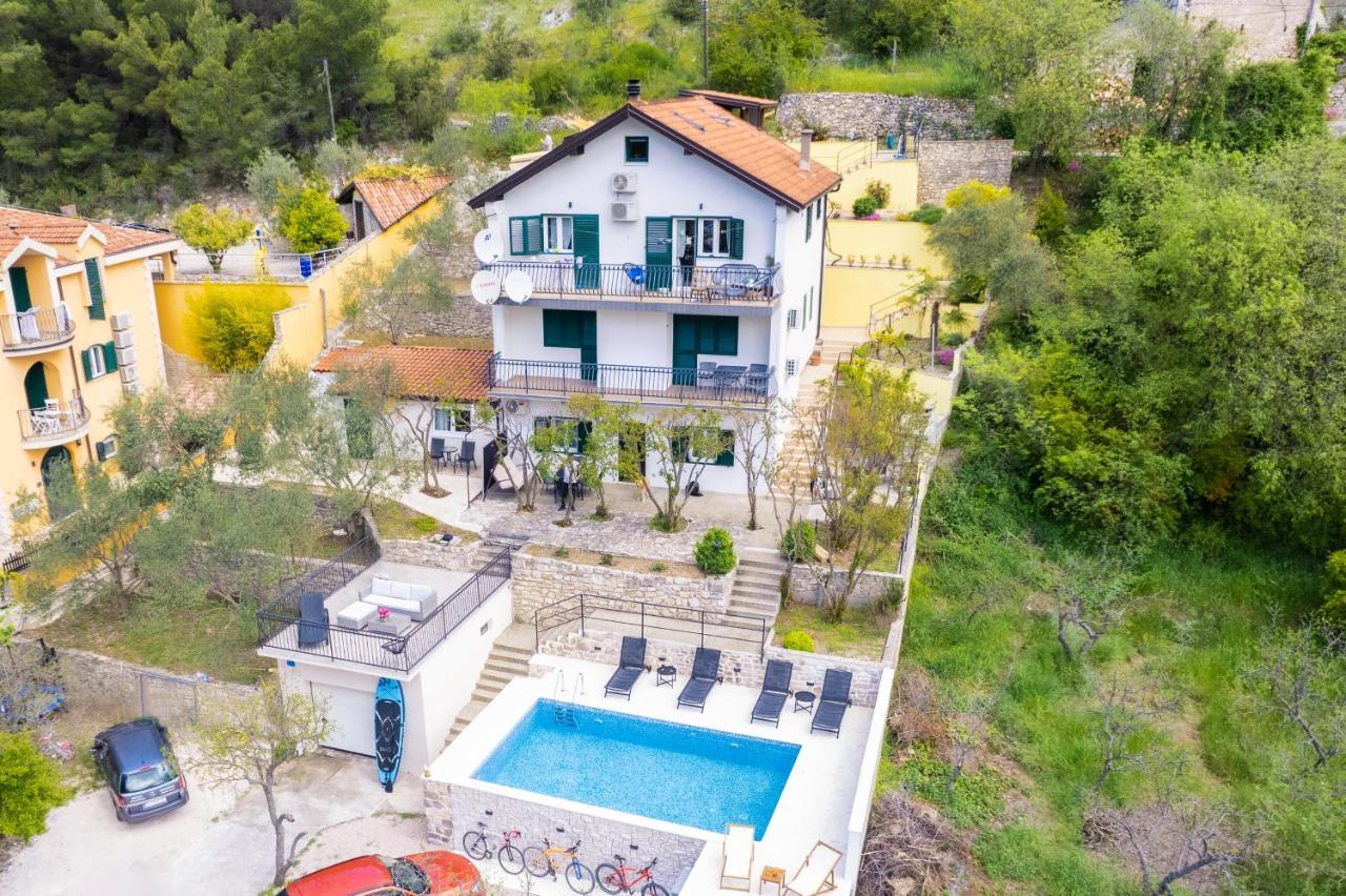 Mila And Jurija Formenti 2 Apartments In Heart Of Nautic Marina, With Heated Swimming Pool, Bikes, Sup, Kajak Skradin Exterior foto